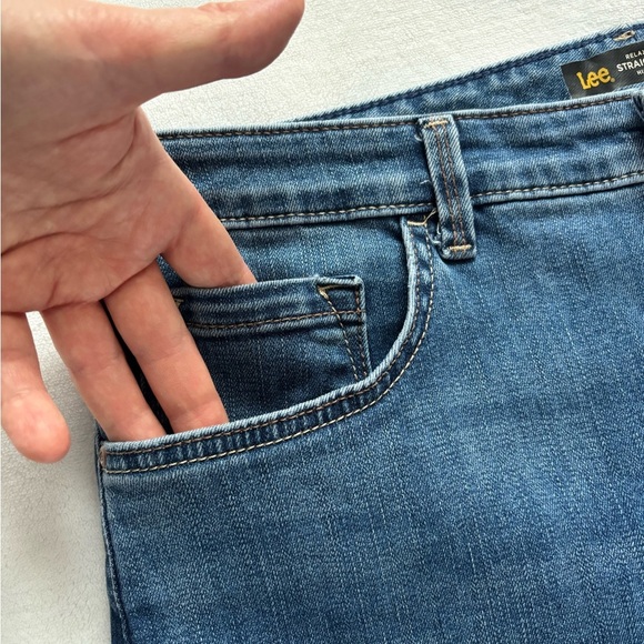 Lee Jeans Relaxed Fit Straight Leg High Rise Wash Blue Size M - Picture 10 of 12